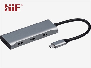 USB-C 4-í-1 tengikví5600