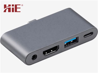 USB-C 4-í-1 tengikví
